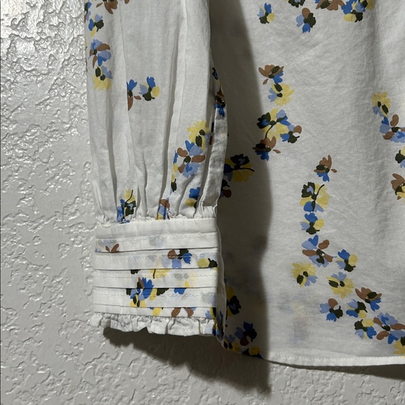 New-Talbots Petite Pleaded Ruffle Trim Floral Blouse. NWOT - Picture 5 of 14